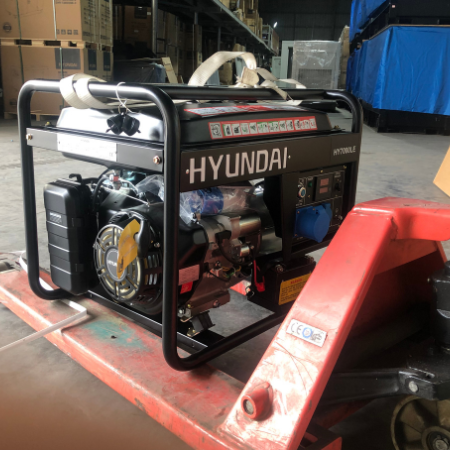 Hyundai Hy7000le 5.5kw Khởi động điện Công Suất Phù Hợp Cho Gia đình